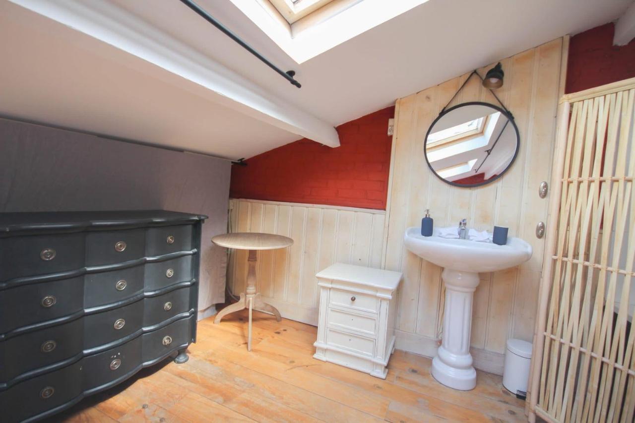 Old Lille - Superb Loft-Type Terrace! Лилль Экстерьер фото